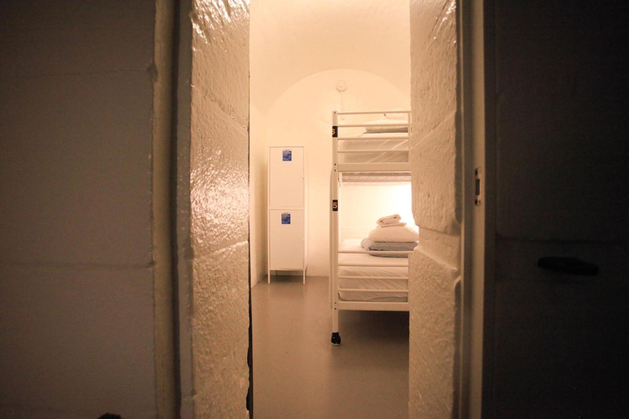 Saintlo Ottawa Jail Hostel 외부 사진