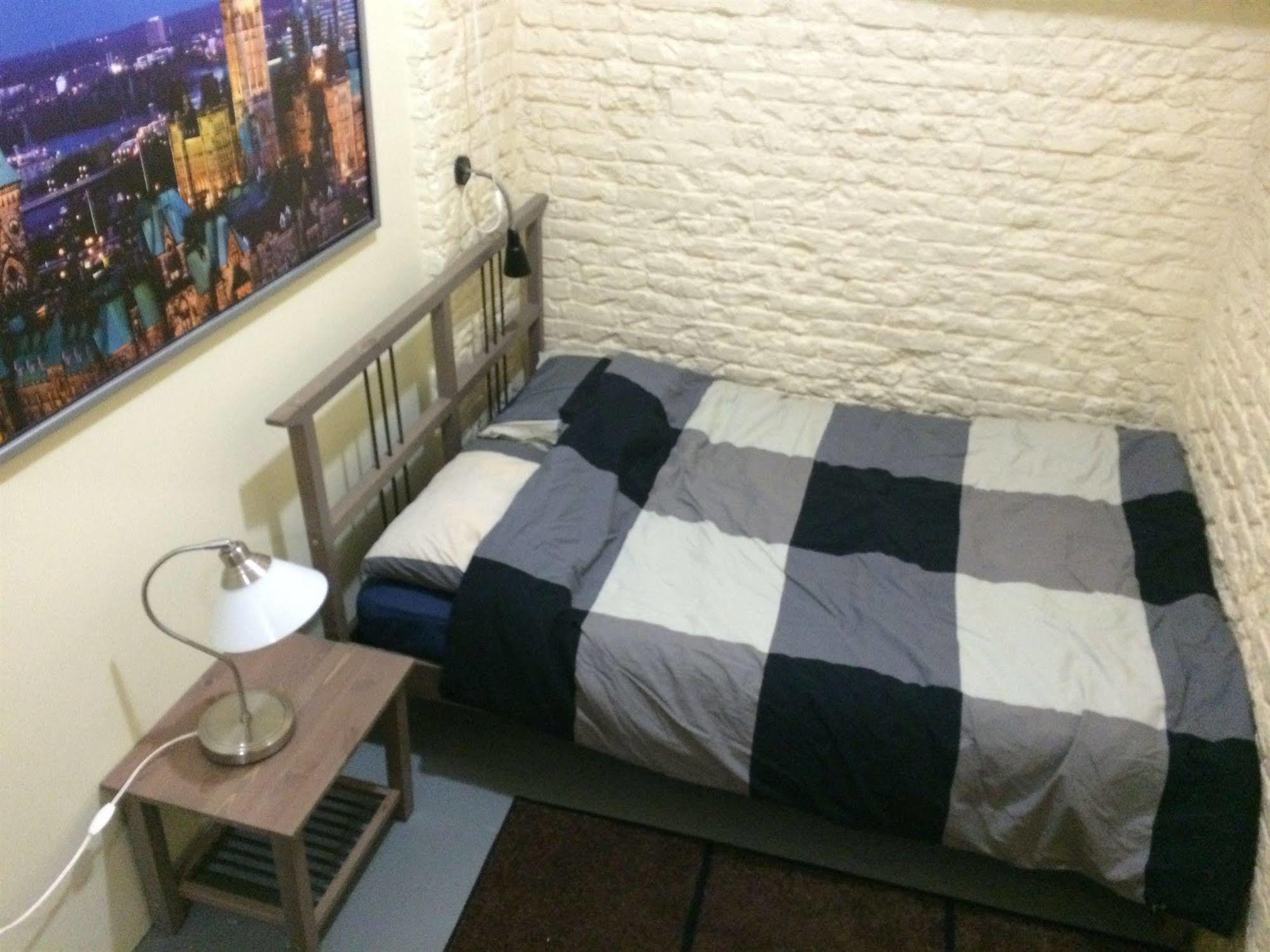Saintlo Ottawa Jail Hostel 외부 사진